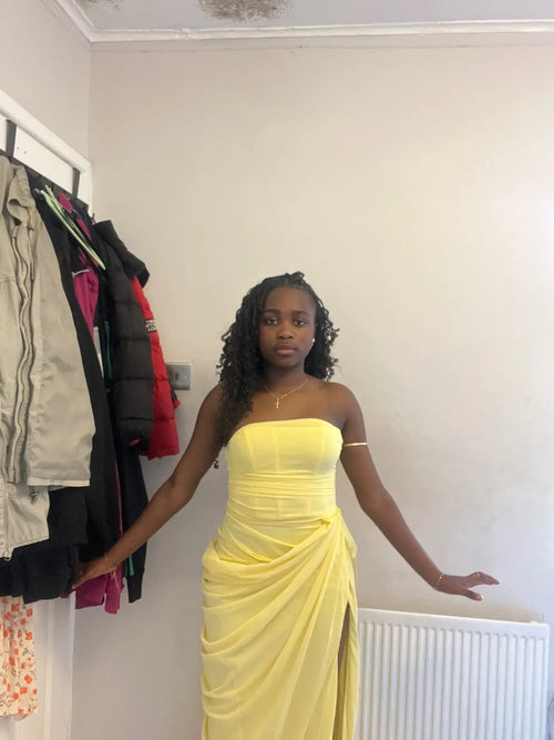 Le Dhalia — Robe De Soirée Drapée Sans Bretelles — photo d'un client 7